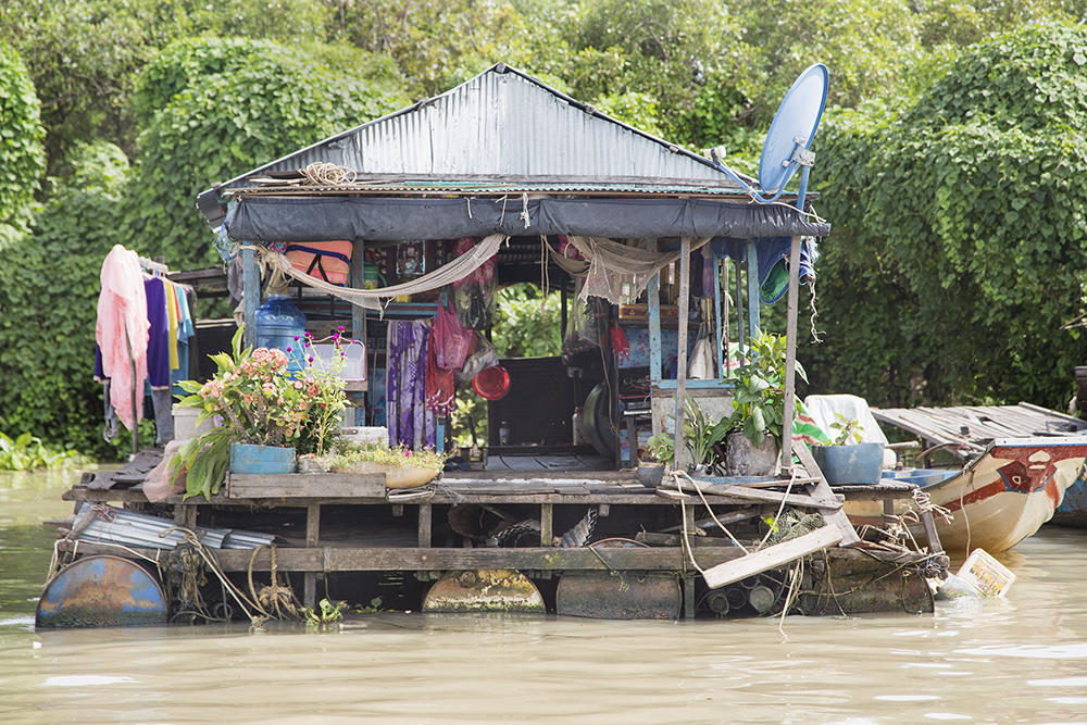 Alina Fedorenko_Icons on Water_Cambodia_31.jpg