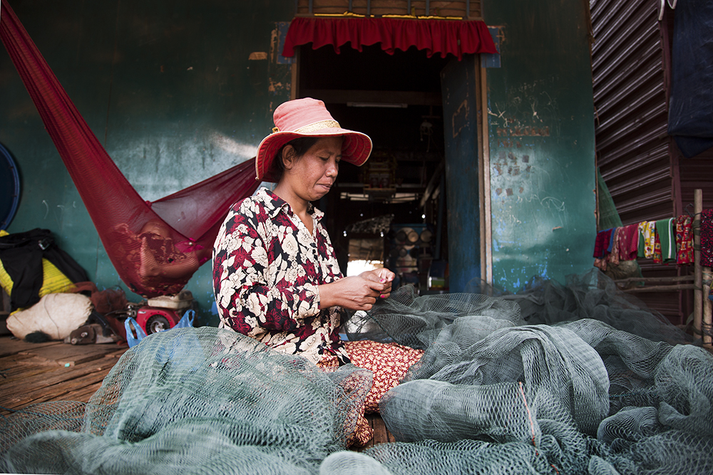 Alina Fedorenko_Icons on Water_Cambodia_12.jpg