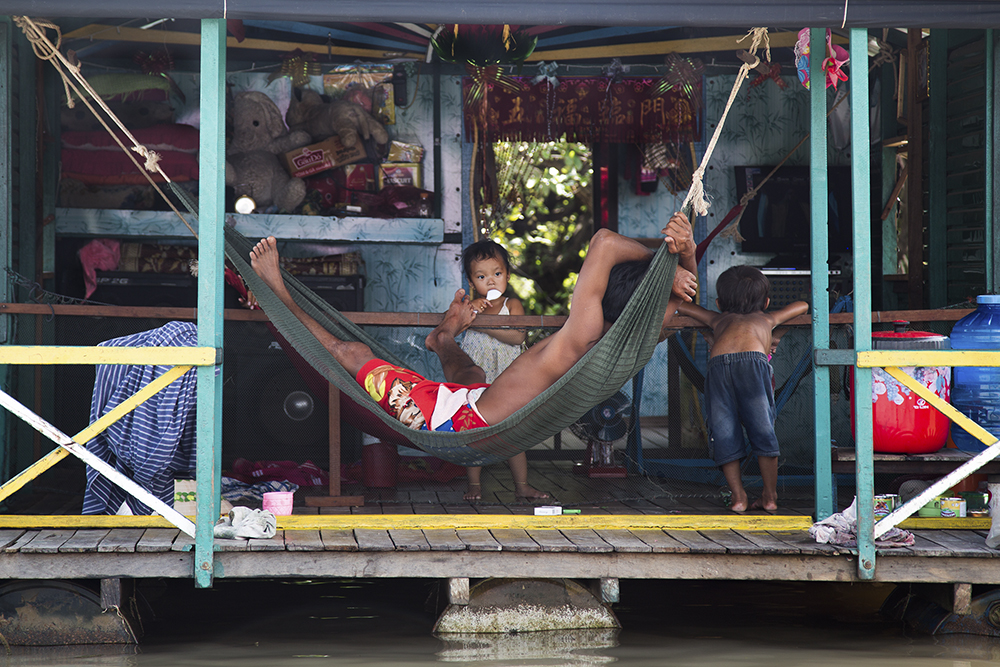 Alina Fedorenko_Icons on Water_Cambodia_17.jpg